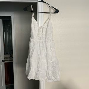Lulus White flower dress- small
